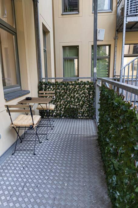Apartamento Blue Chili 23 - Modern, Zentral, Mit Balkon Magdeburgo Exterior foto